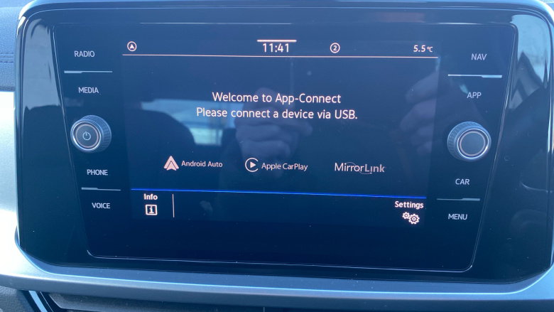 Volkswagen T-Roc 1.0 TSI Life 5dr Petrol Hatchback